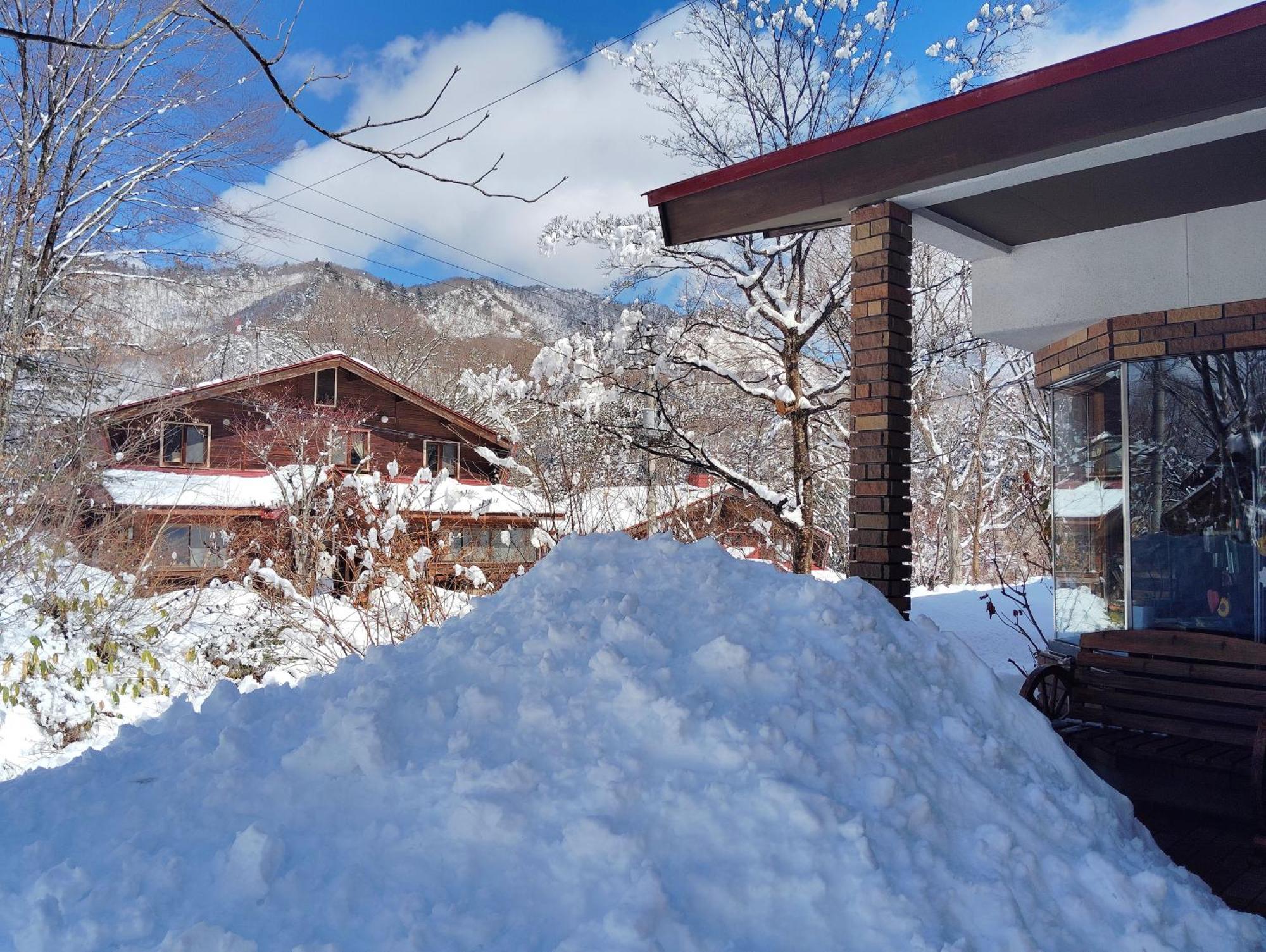 Snowfall Meteor 飛雪流星 Kaminoyama Eksteriør bilde