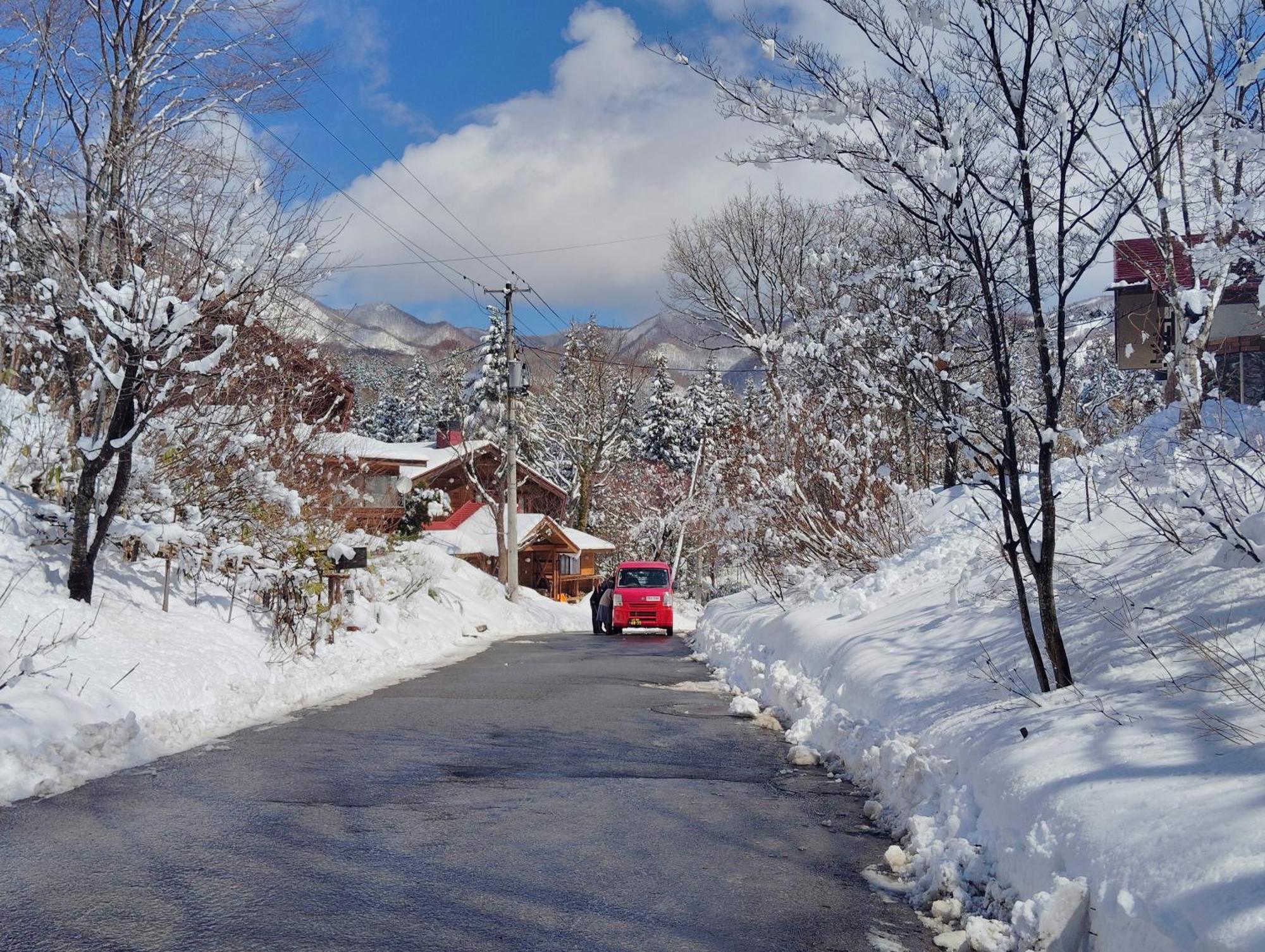 Snowfall Meteor 飛雪流星 Kaminoyama Eksteriør bilde